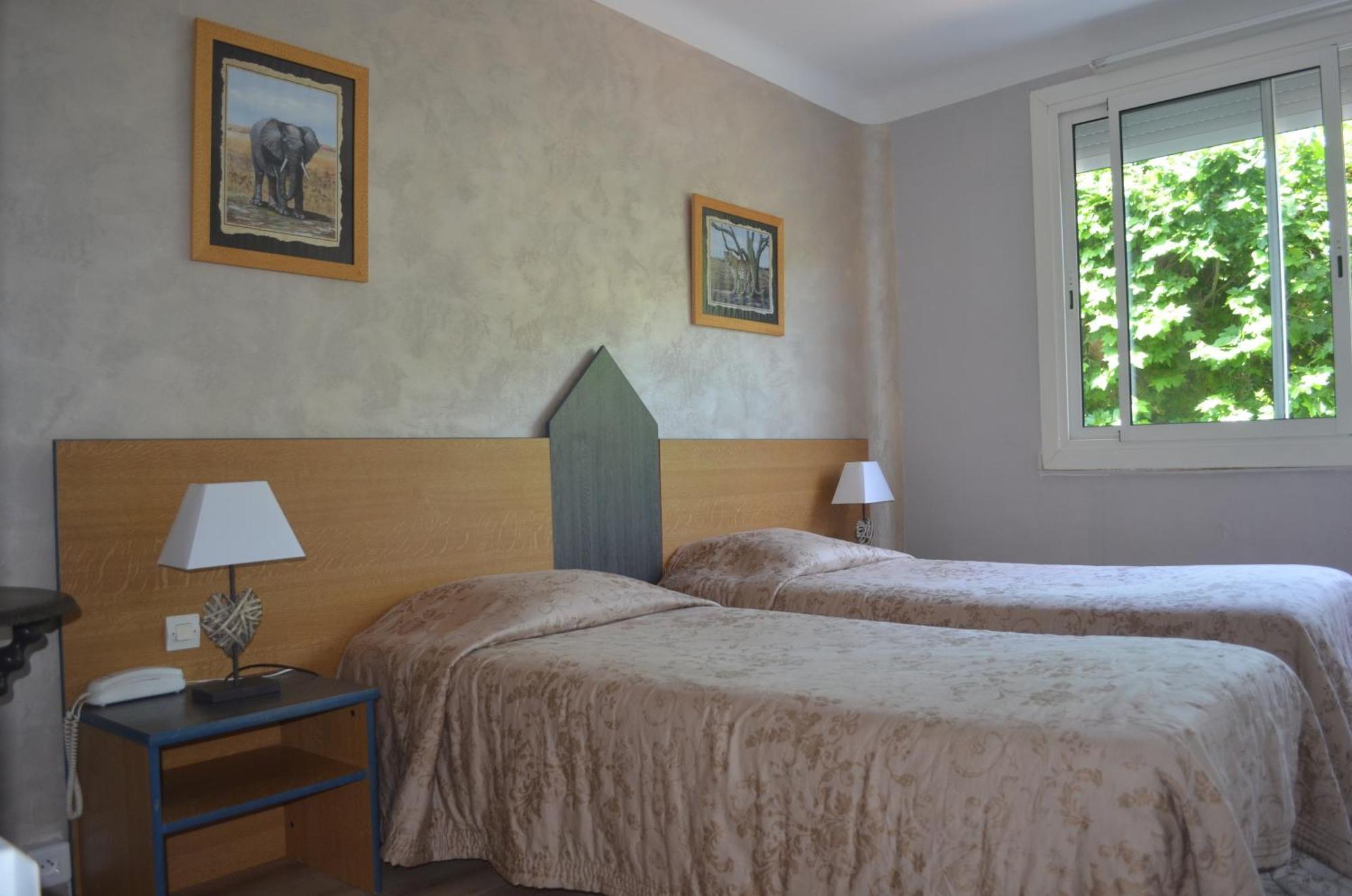 Sète Hotel Regina מראה חיצוני תמונה